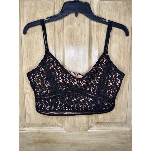 Kendall and Kylie Black Lace Crop Top Bralett Size M Tank - Picture 1 of 4